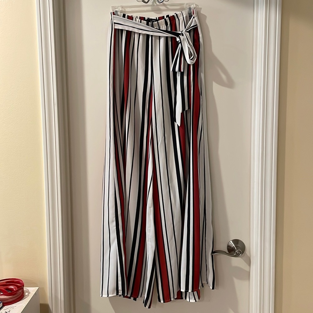 Striped flowy pants